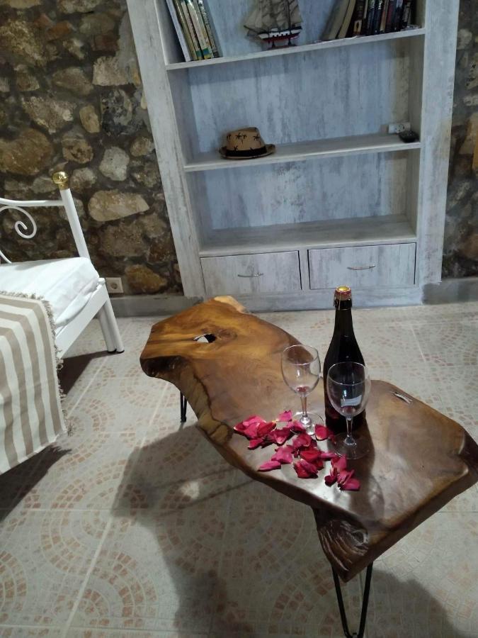 The Stone Suite Мораїтика Екстер'єр фото