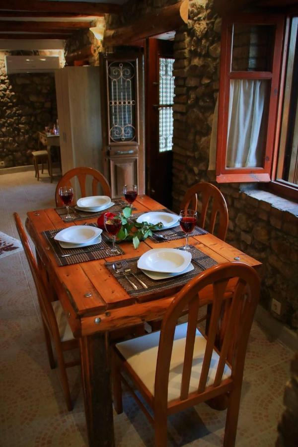 The Stone Suite Мораїтика Екстер'єр фото