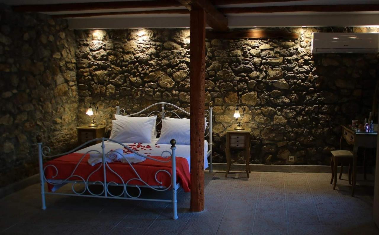 The Stone Suite Мораїтика Екстер'єр фото