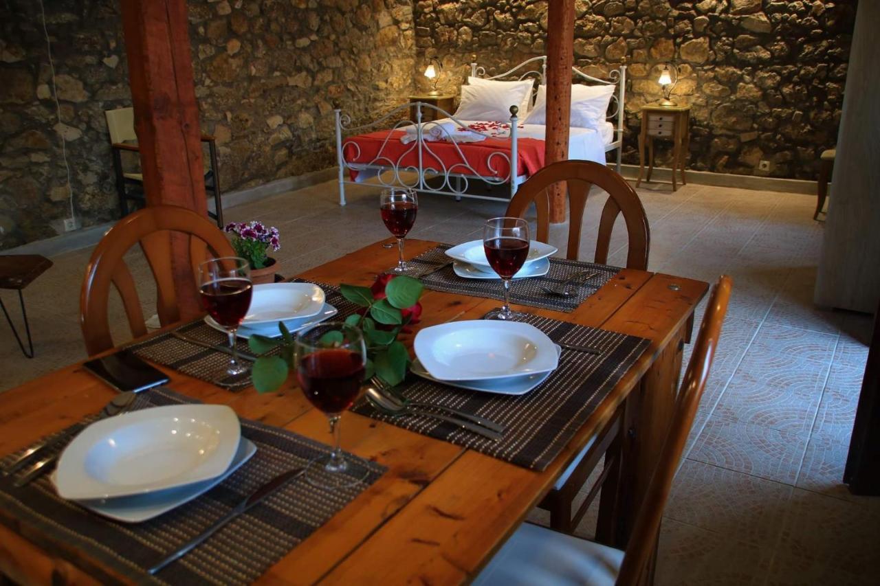 The Stone Suite Мораїтика Екстер'єр фото