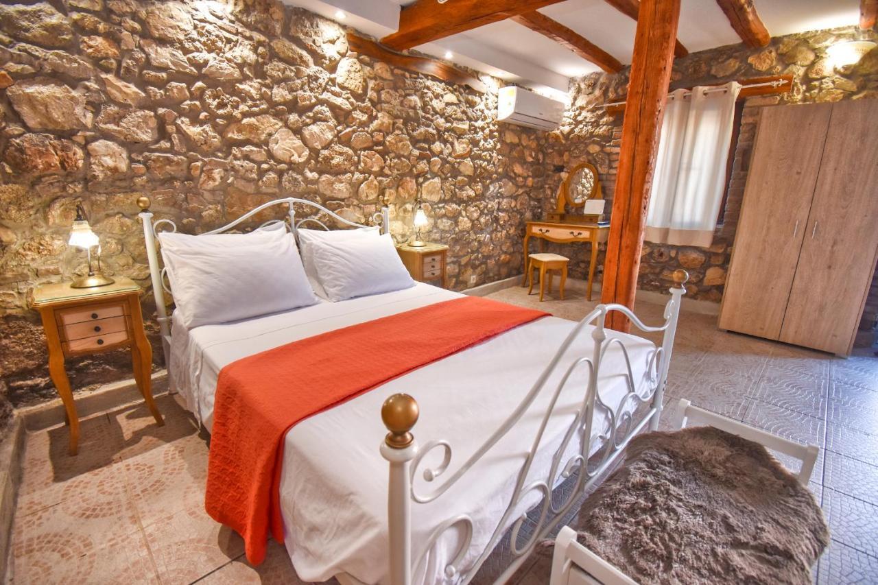 The Stone Suite Мораїтика Екстер'єр фото
