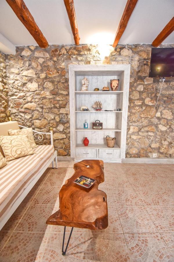 The Stone Suite Мораїтика Екстер'єр фото