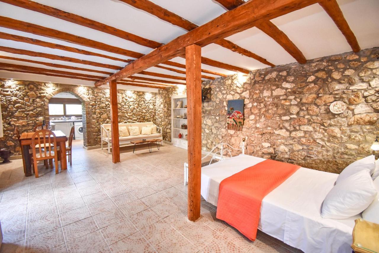 The Stone Suite Мораїтика Екстер'єр фото